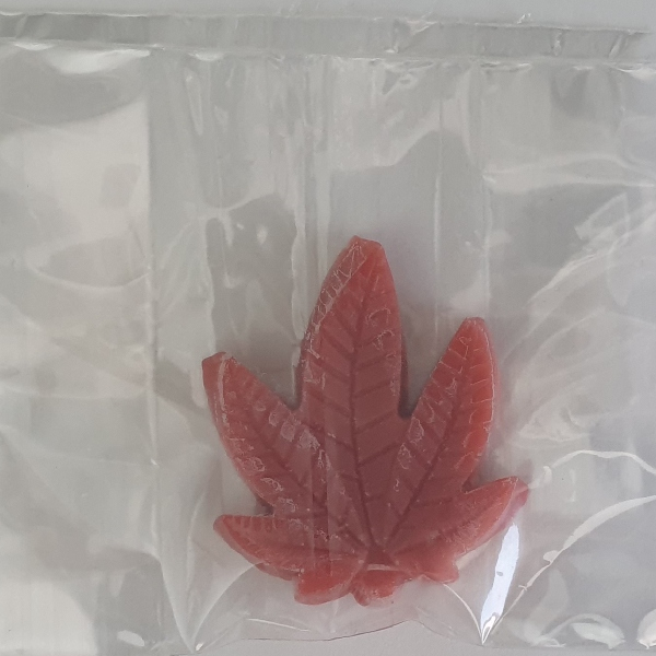 E030 - FECO GUMMY LEAF